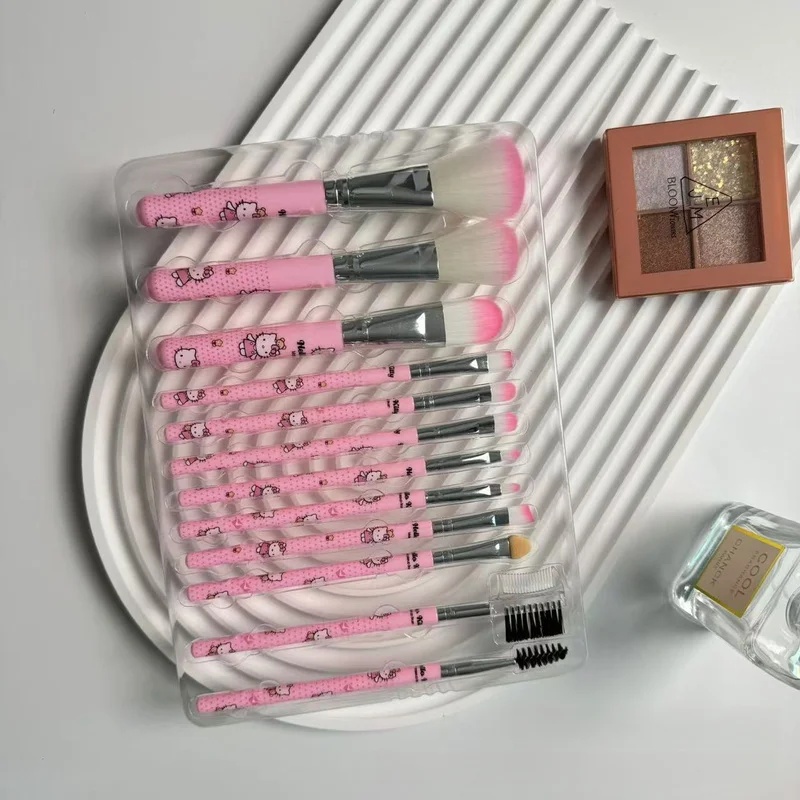 Hello Kitty 12 Parçalı Makyaj  - Beauty Makeup Gift Sets incelemesi ve fiyatı