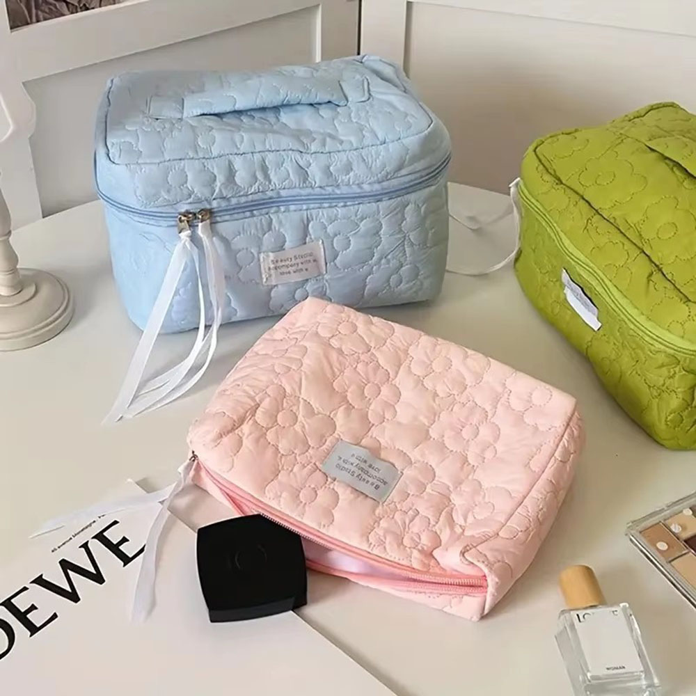 Yeni Çiçek Desenli Kadın Makya - Makeup Organizer incelemesi ve fiyatı